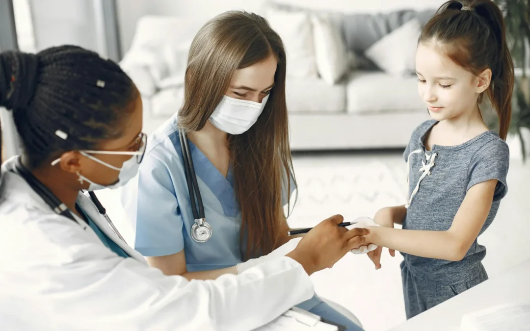 Préparer votre enfant à un examen médical d’immigration